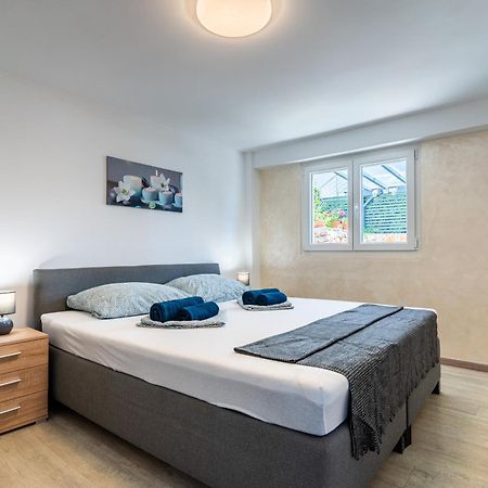Kuca Matanovic Apartment Cres Bagian luar foto